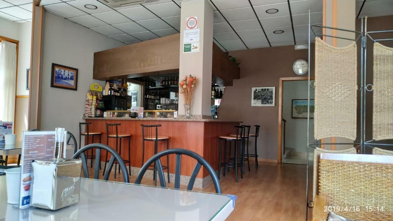 Hotel Plaza Cangas de Onis Bagian luar foto